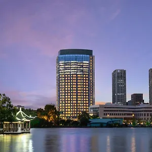 Hualuxe Changfeng Park Шанхай
